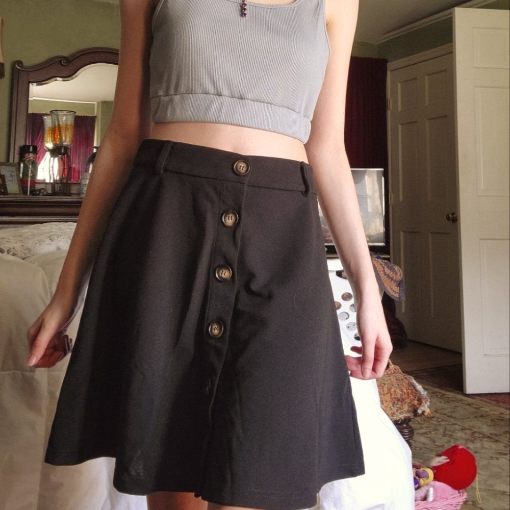 SHEIN black skirt with buttons (and belt loops), size XS